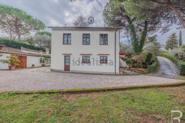 casa indipendente in vendita a Montescudaio