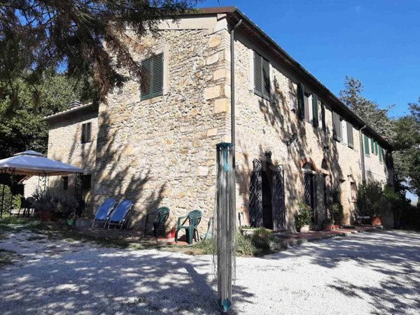 casa indipendente in vendita a Montescudaio