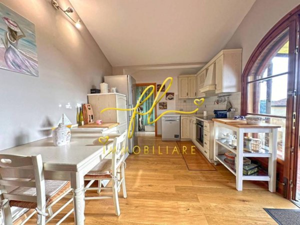 appartamento in vendita a Montescudaio