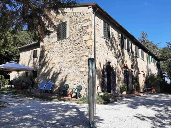 casa indipendente in vendita a Montescudaio