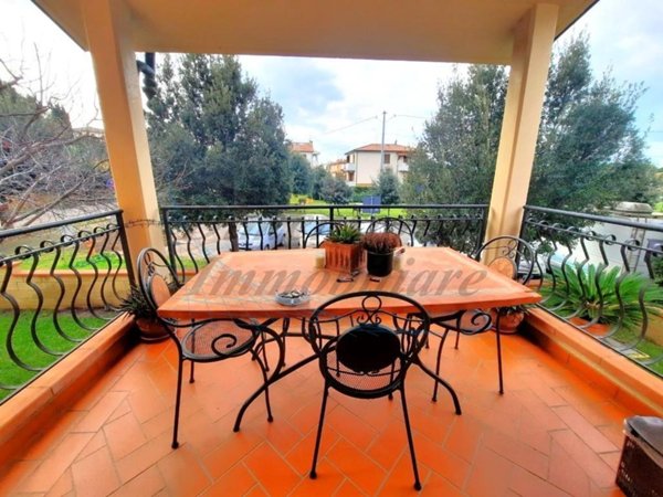 casa indipendente in vendita a Montescudaio