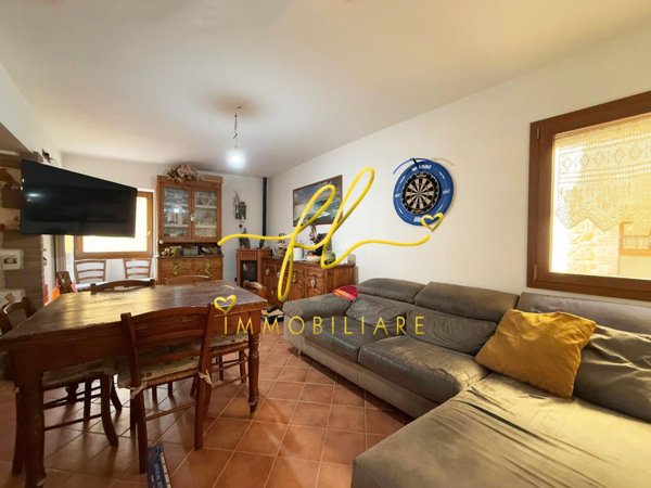 casa indipendente in vendita a Montescudaio