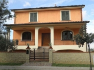 casa indipendente in vendita a Montescudaio