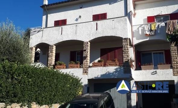 casa indipendente in vendita a Montescudaio