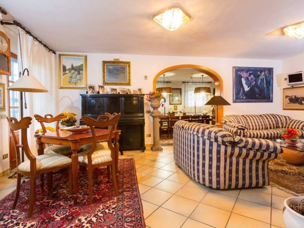 casa indipendente in vendita a Montescudaio