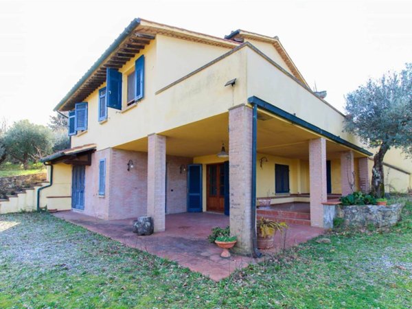 casa indipendente in vendita a Montescudaio