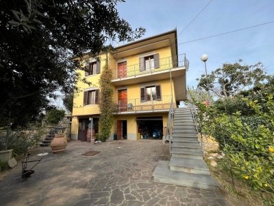 casa indipendente in vendita a Montescudaio
