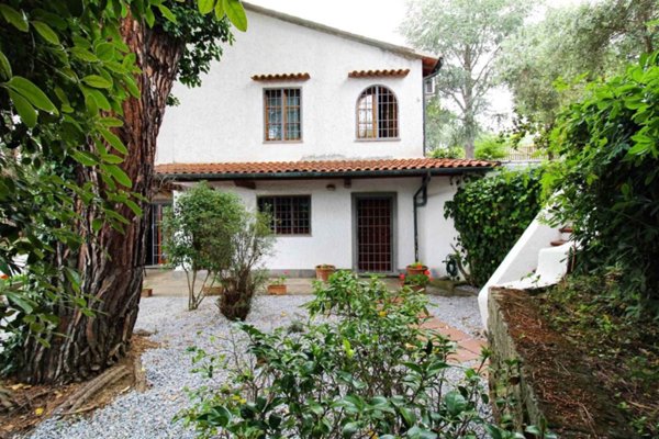 casa indipendente in vendita a Montescudaio