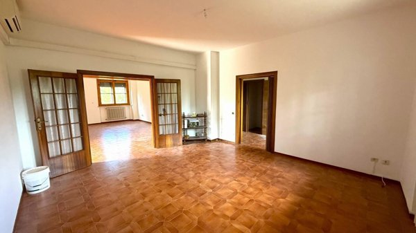 casa indipendente in vendita a Montescudaio
