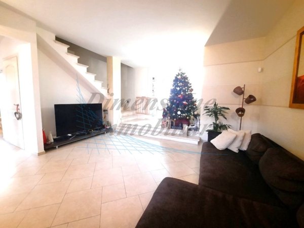 casa indipendente in vendita a Montescudaio