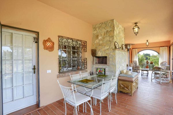 casa indipendente in vendita a Montescudaio in zona Rio del Sole/Bandello