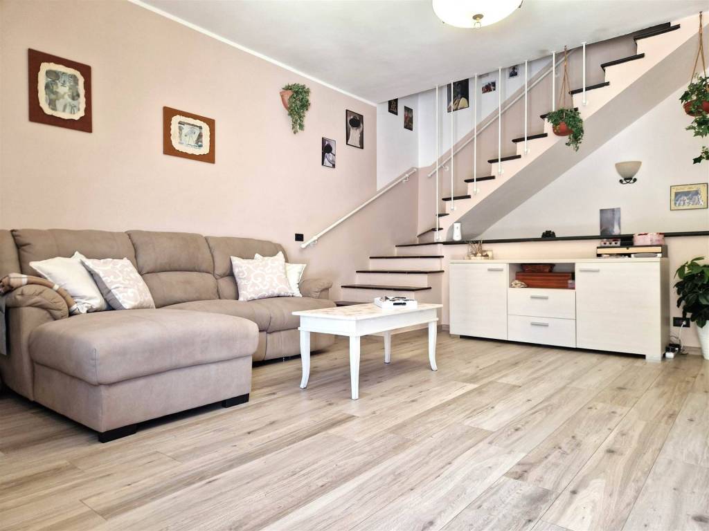 appartamento in vendita a Montescudaio