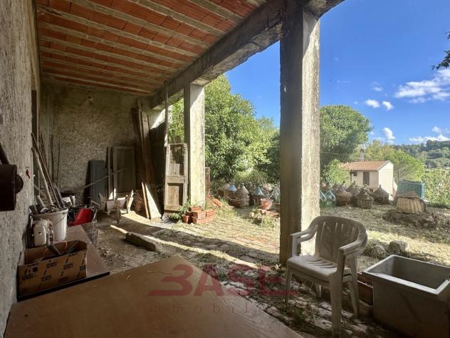 locale commerciale in vendita a Montescudaio