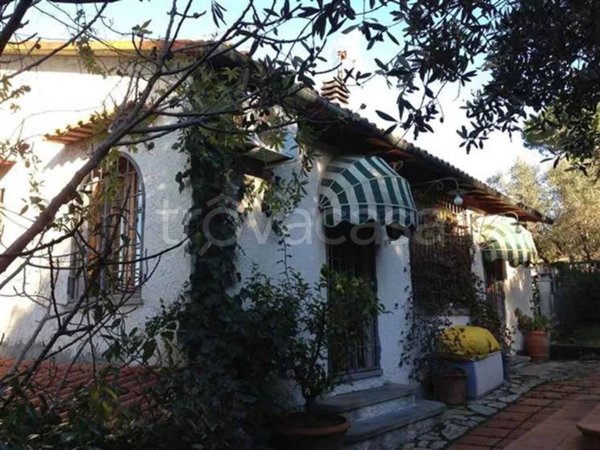 casa indipendente in vendita a Montescudaio