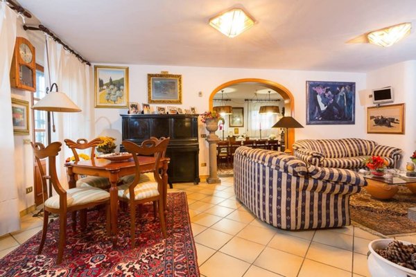 casa indipendente in vendita a Montescudaio