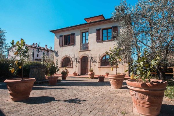 casa indipendente in vendita a Montescudaio