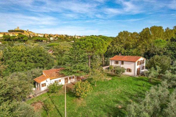 casa indipendente in vendita a Montescudaio