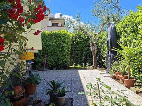appartamento in vendita a Montescudaio