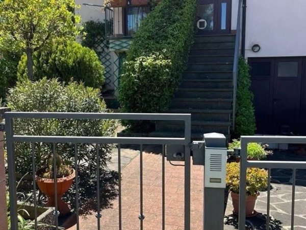 appartamento in vendita a Montescudaio in zona Rio del Sole/Bandello