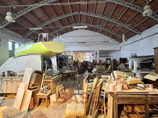 capannone in vendita a Montescudaio in zona Casa Giusti