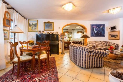 casa indipendente in vendita a Montescudaio in zona Rio del Sole/Bandello