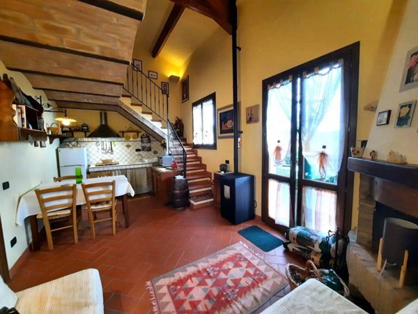 appartamento in vendita a Montescudaio in zona Rio del Sole/Bandello