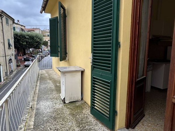 appartamento in vendita a Montescudaio in zona Rio del Sole/Bandello