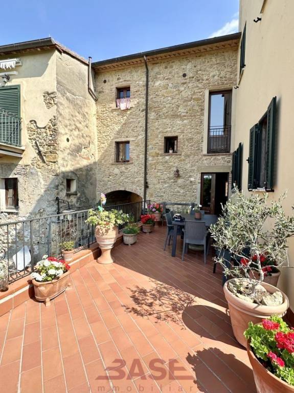 appartamento in vendita a Montescudaio in zona Rio del Sole/Bandello