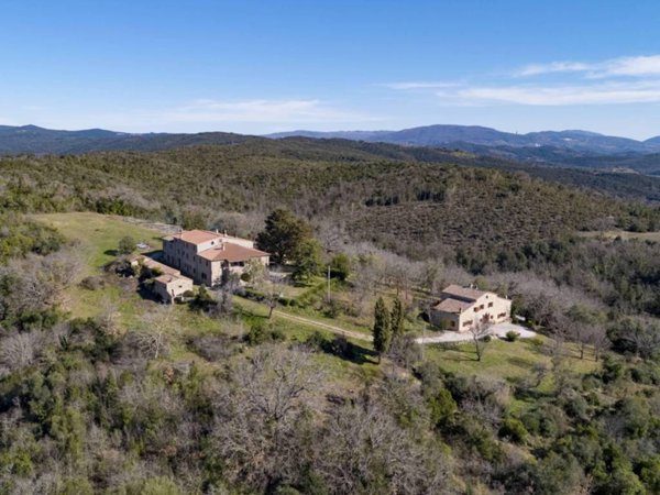 casa indipendente in vendita a Monteverdi Marittimo