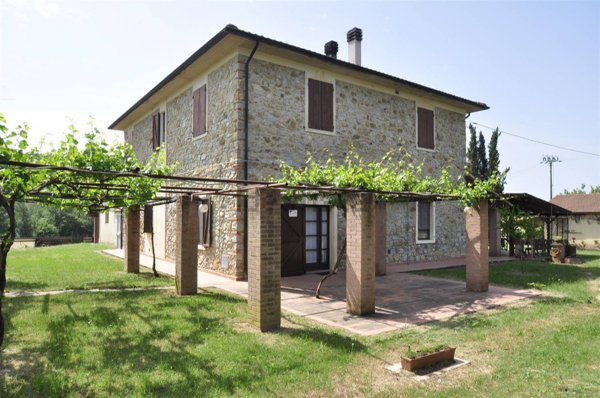 casa indipendente in vendita a Monteverdi Marittimo