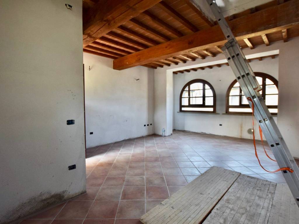 appartamento in vendita a Monteverdi Marittimo