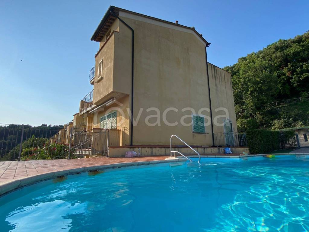 appartamento in vendita a Monteverdi Marittimo