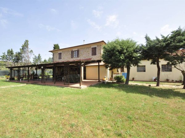 casa indipendente in vendita a Monteverdi Marittimo