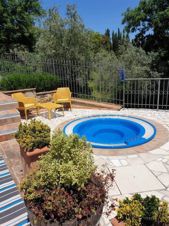 casa indipendente in vendita a Monteverdi Marittimo