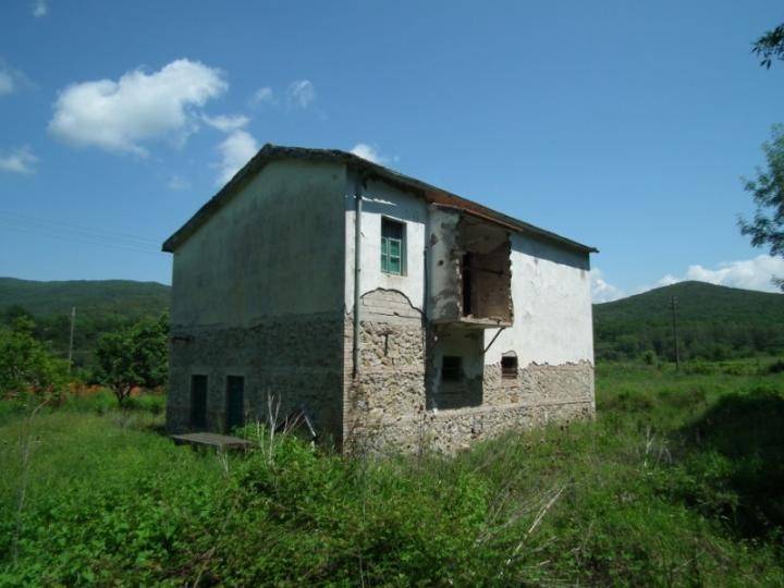casa indipendente in vendita a Monteverdi Marittimo