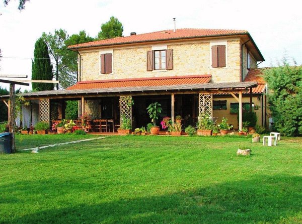 casa indipendente in vendita a Monteverdi Marittimo