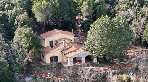 casa indipendente in vendita a Monteverdi Marittimo