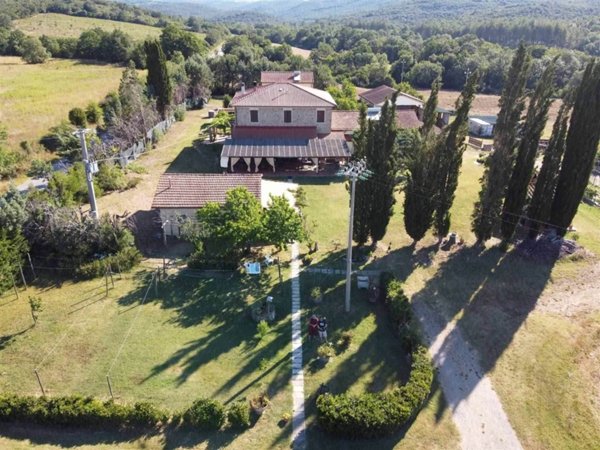 casa indipendente in vendita a Monteverdi Marittimo