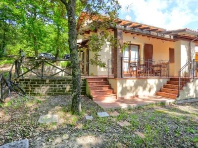 casa indipendente in vendita a Monteverdi Marittimo