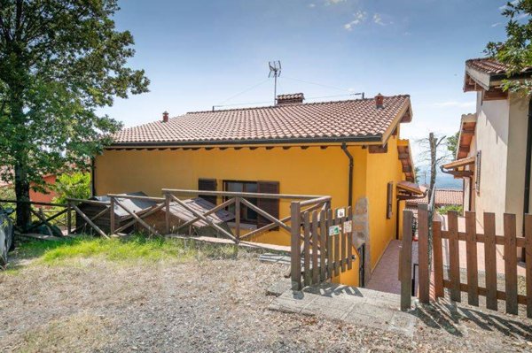 casa indipendente in vendita a Monteverdi Marittimo