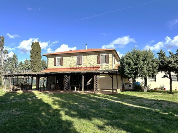 casale in vendita a Monteverdi Marittimo