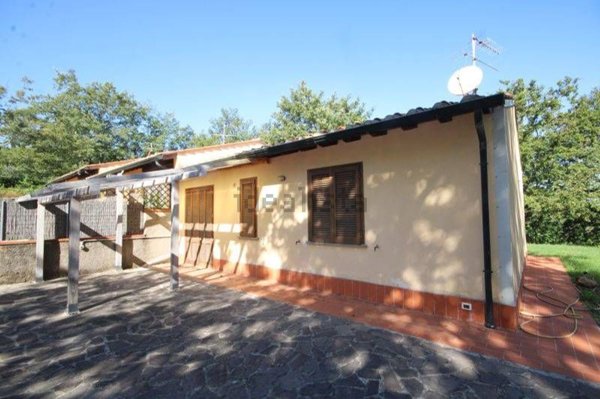 casa indipendente in vendita a Monteverdi Marittimo