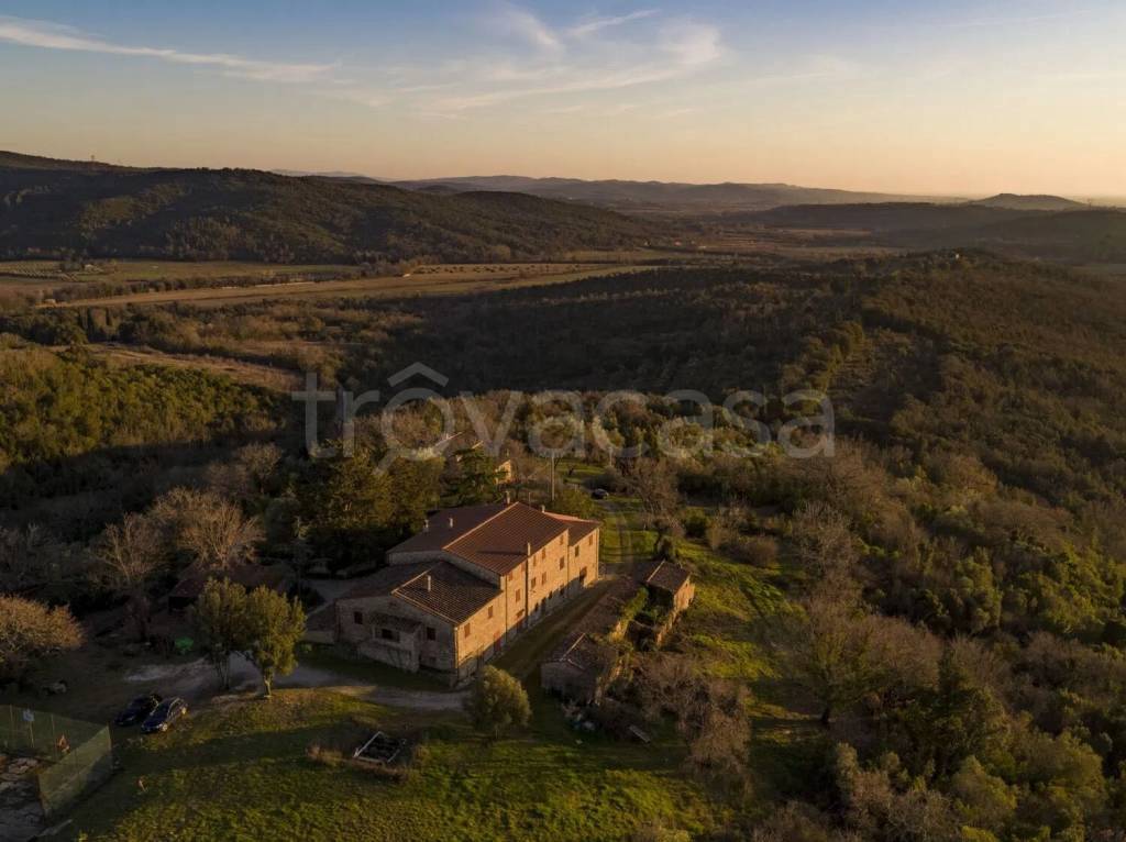 casa indipendente in vendita a Monteverdi Marittimo