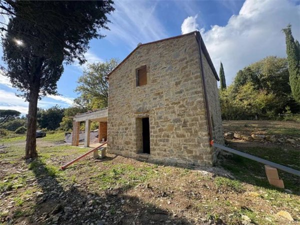 casa indipendente in vendita a Monteverdi Marittimo