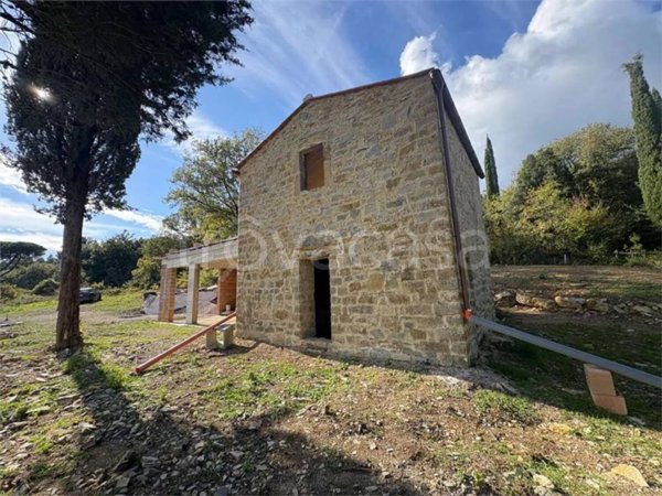 casa indipendente in vendita a Monteverdi Marittimo