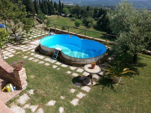 casa indipendente in vendita a Monteverdi Marittimo