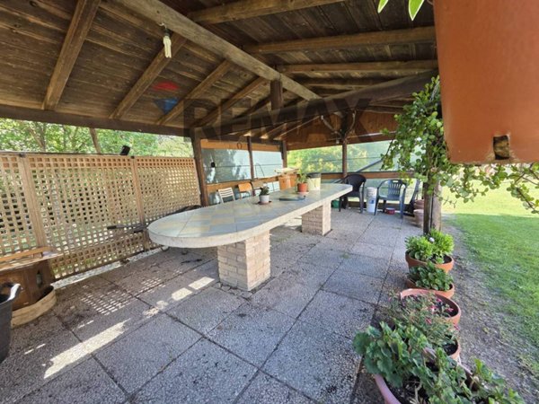 casa indipendente in vendita a Monteverdi Marittimo
