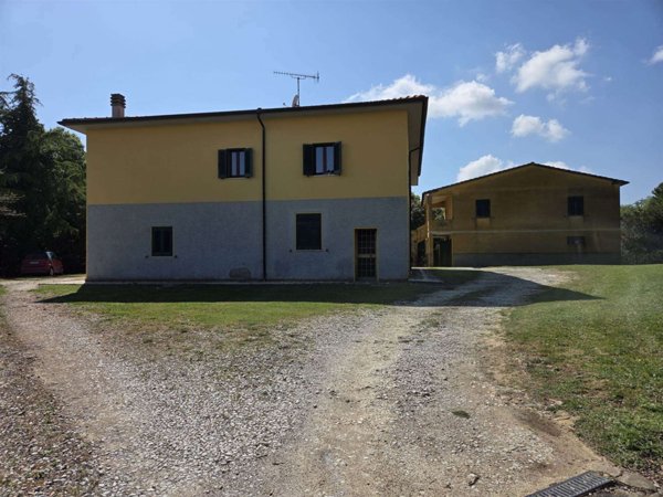 casa indipendente in vendita a Monteverdi Marittimo