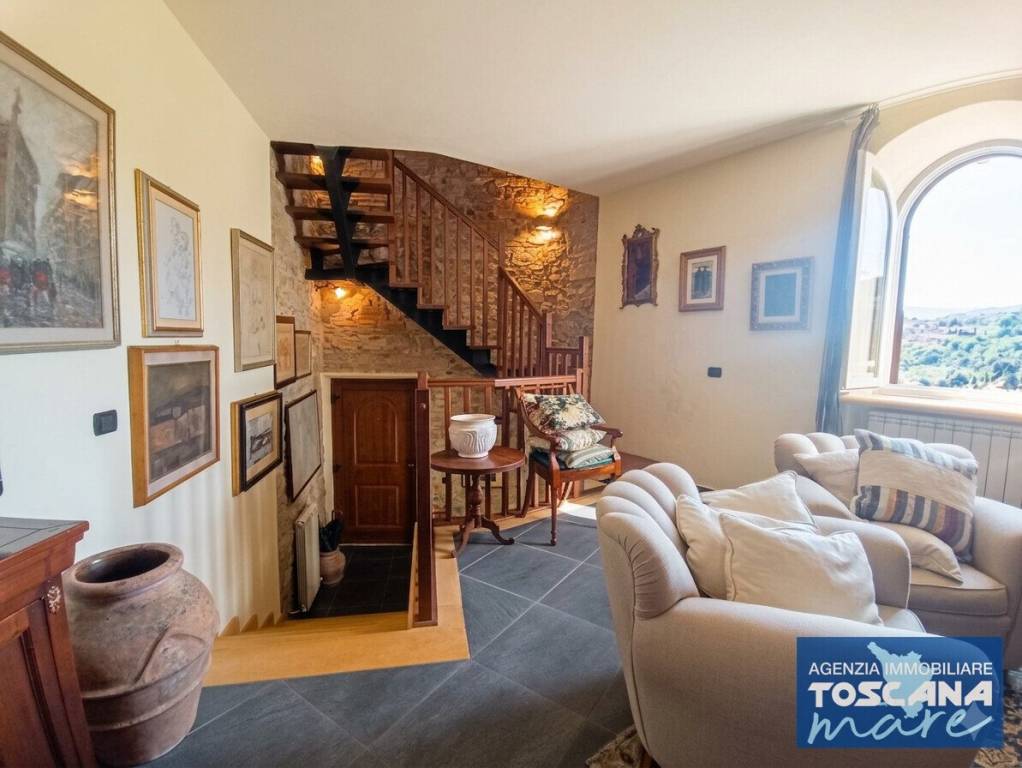 casa indipendente in vendita a Monteverdi Marittimo