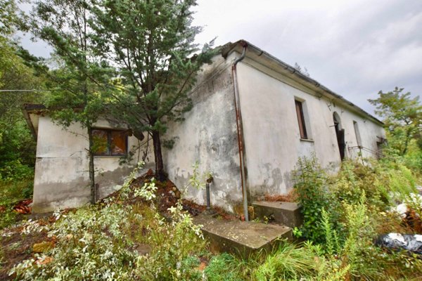 casa indipendente in vendita a Monteverdi Marittimo